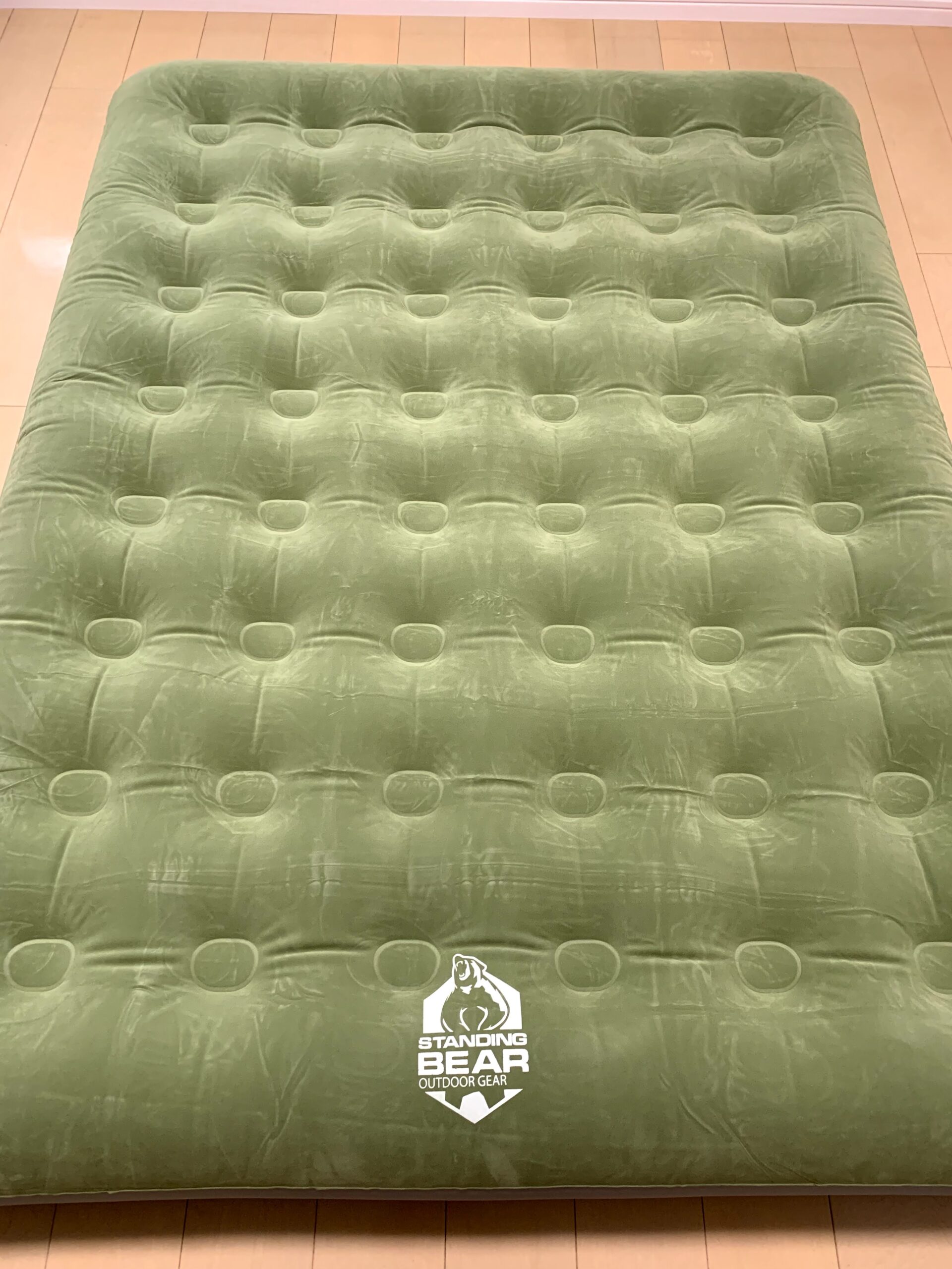 【コストコで買えるキャンプ用品】スタンディングベア エアベットのおすすめポイント5つ いつでもCAMP